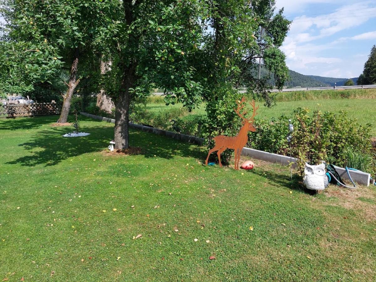 Gaul Apartment *